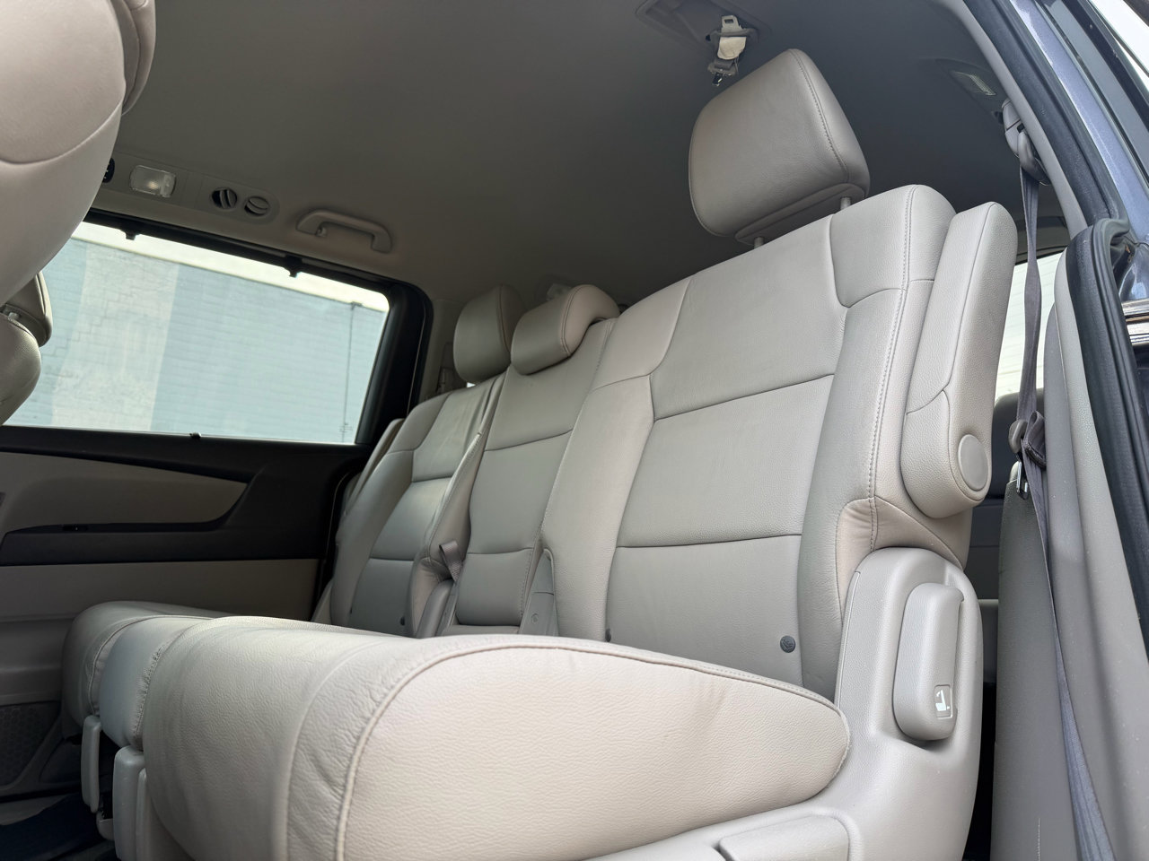 Used 2016 Honda Odyssey EX-L image 10