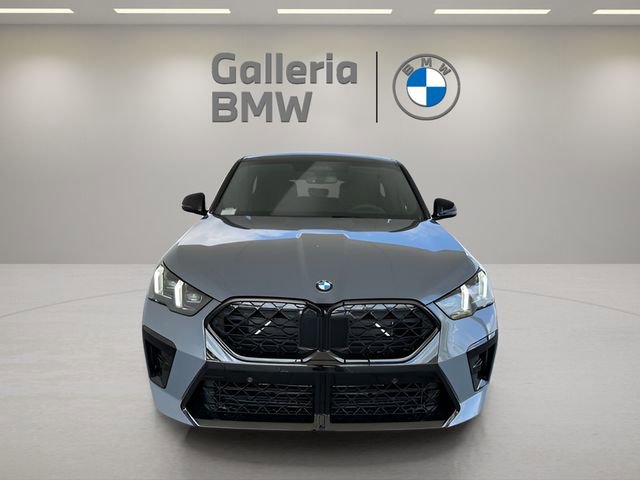 New 2026 BMW X2 xDrive28i w/ Technology Package AWD/4WD image 3