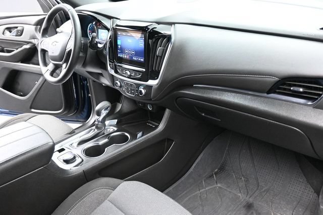 Used 2023 Chevrolet Traverse LT FWD image 36
