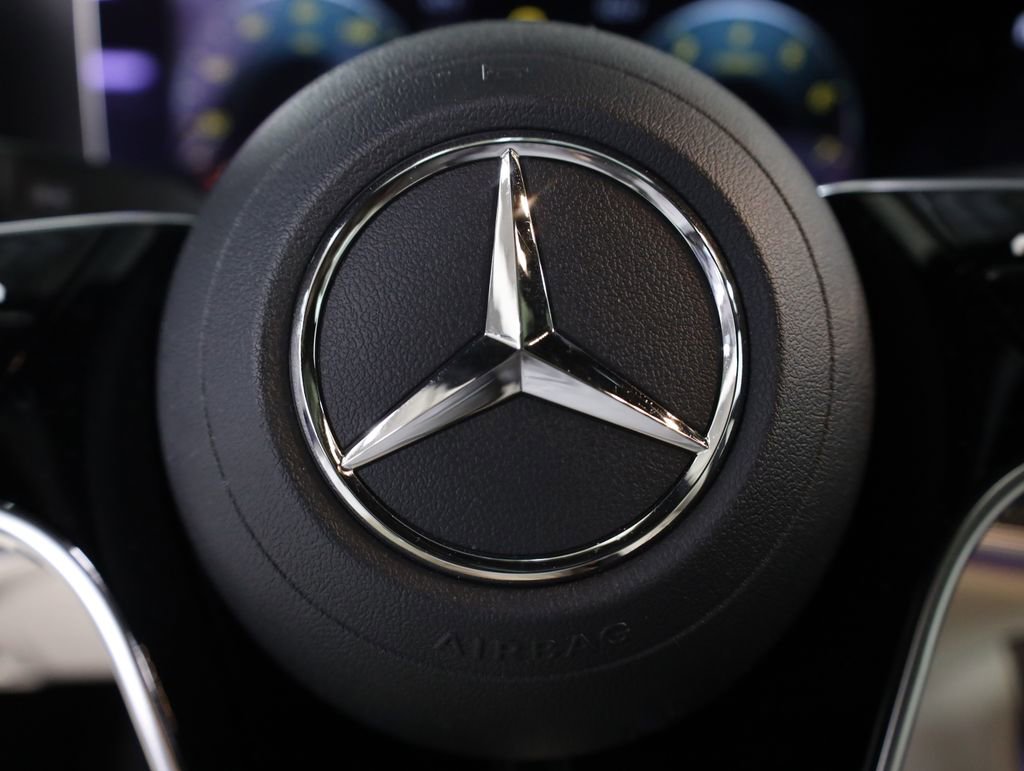 Certified 2022 Mercedes-Benz E 350 4MATIC Sedan image 14