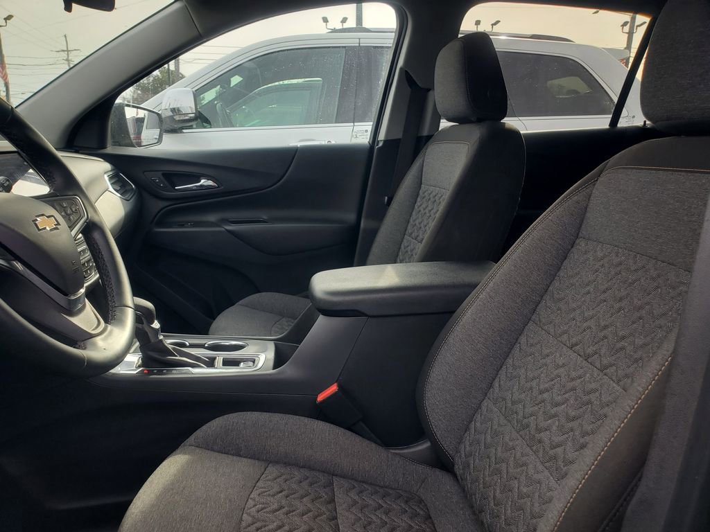 Used 2023 Chevrolet Equinox LT image 11