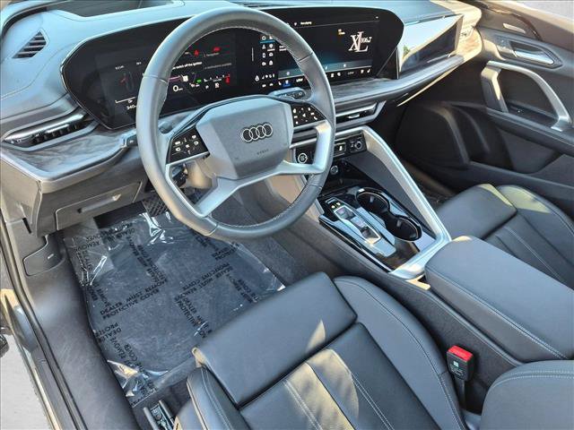 Certified 2025 Audi Q5 Premium w/ Premium Plus AWD/4WD image 9