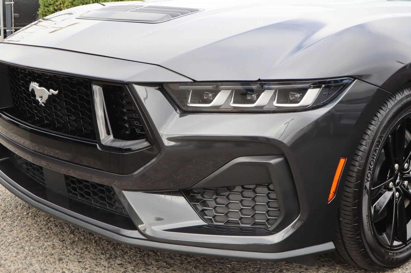 Used 2024 Ford Mustang GT RWD image 8
