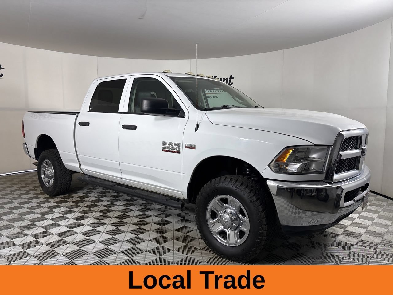 Used 2016 RAM 2500 Tradesman w/ Chrome Appearance Group AWD/4WD image 5