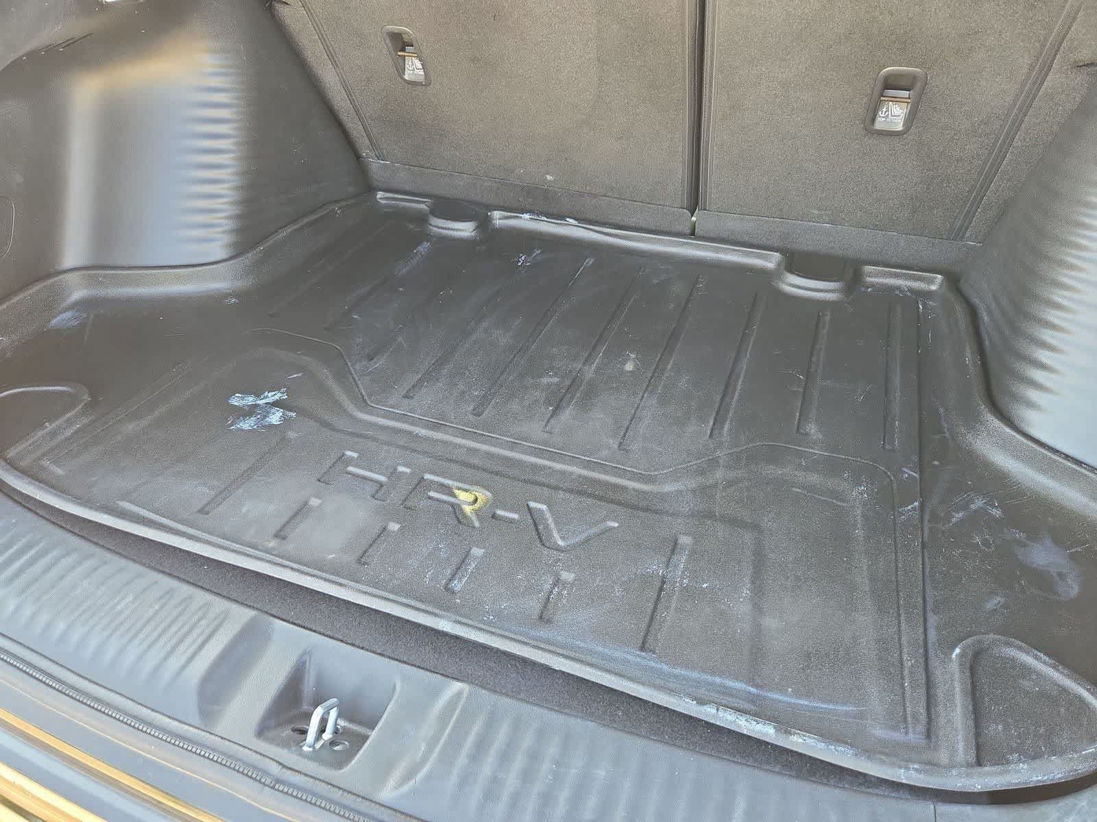 Used 2023 Honda HR-V EX-L image 32