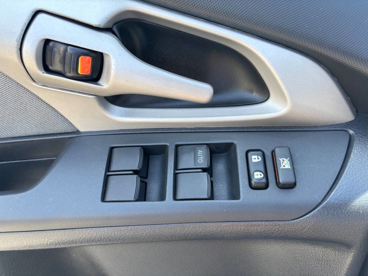 Used 2009 Toyota Matrix image 20