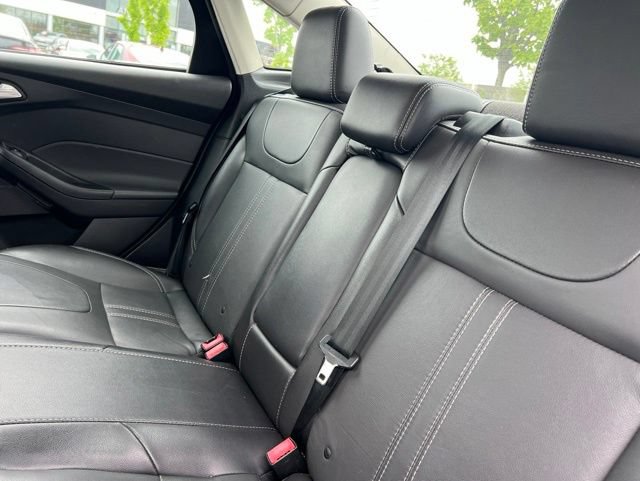 Used 2014 Ford Focus SE w/ Equipment Group 201A FWD image 28