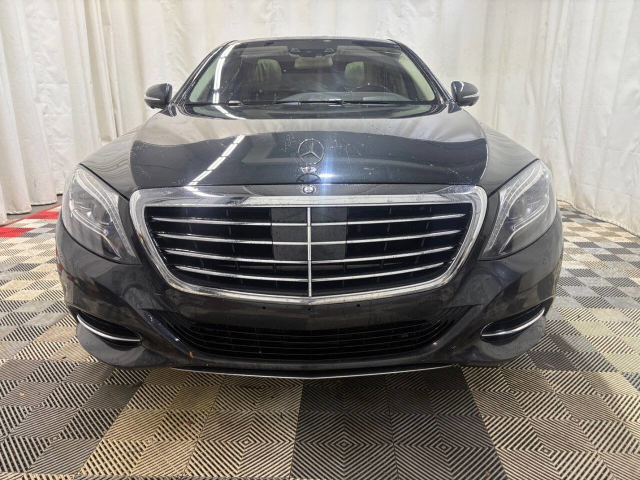 Used 2015 Mercedes-Benz S 550 4MATIC Sedan image 4