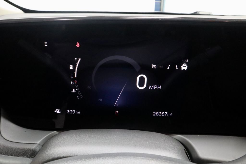 Used 2025 Buick Encore GX Preferred image 32