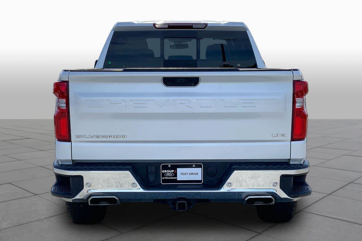 Used 2025 Chevrolet Silverado 1500 LTZ w/ LTZ Premium Package AWD/4WD image 5