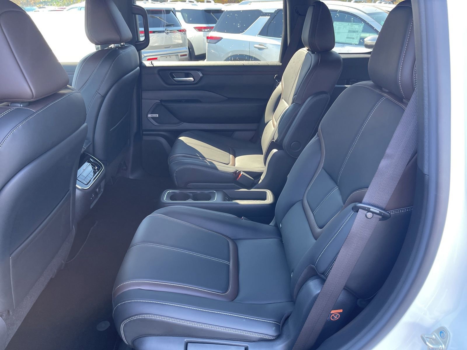 New 2026 Nissan Armada SL image 17