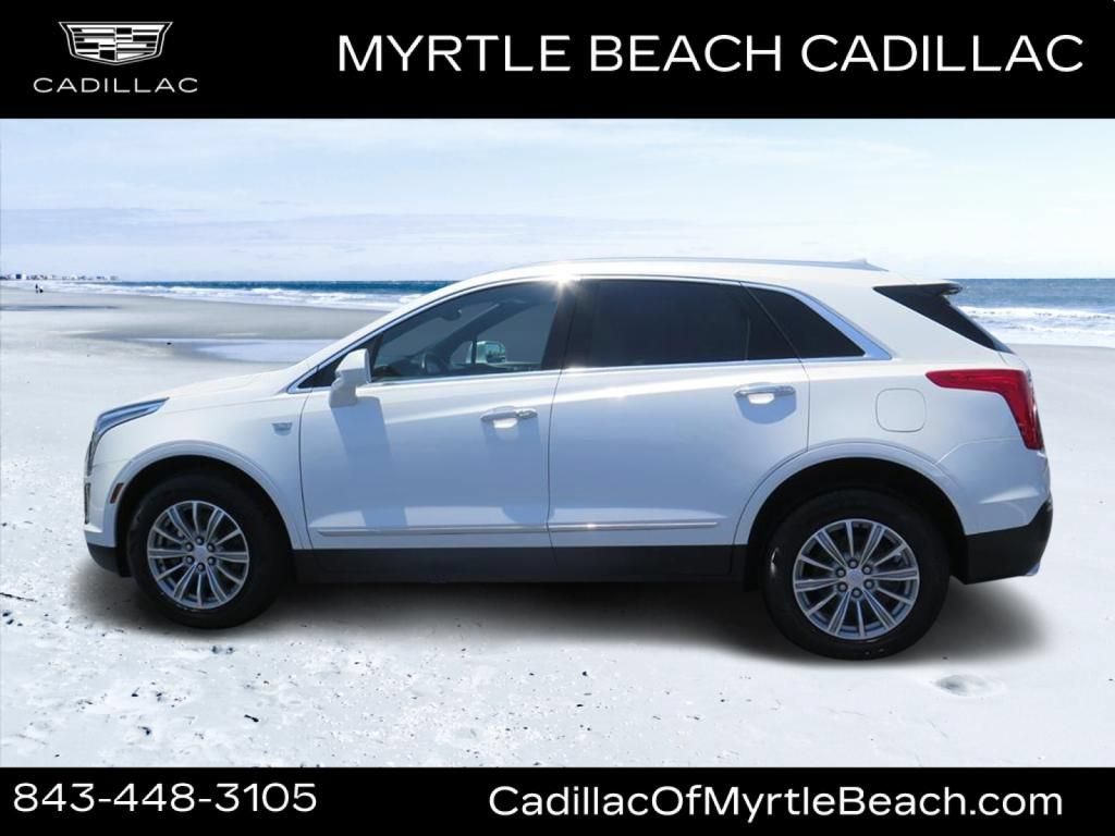 Used 2018 Cadillac XT5 Luxury w/ Driver Awareness Package FWD image 6