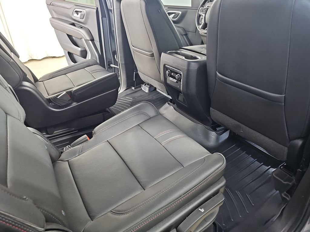 Used 2022 Chevrolet Tahoe RST w/ Luxury Package AWD/4WD image 14