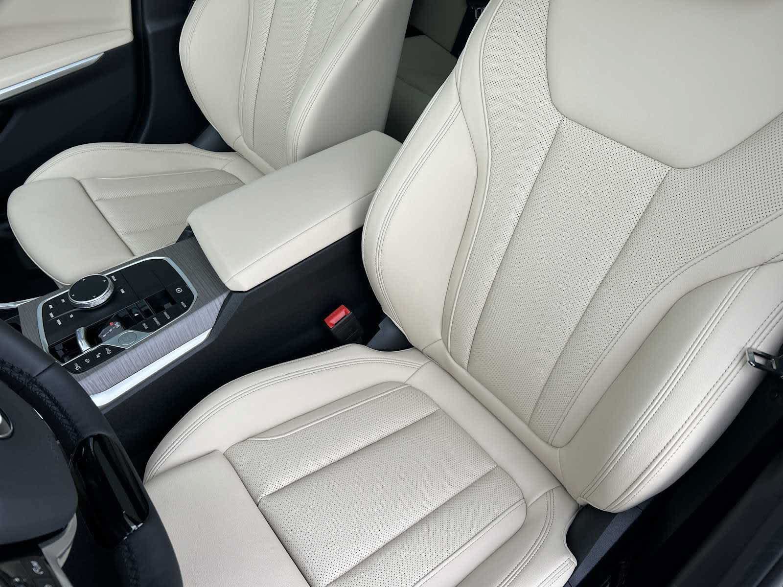 Used 2026 BMW 330i Sedan w/ Convenience Package RWD image 13