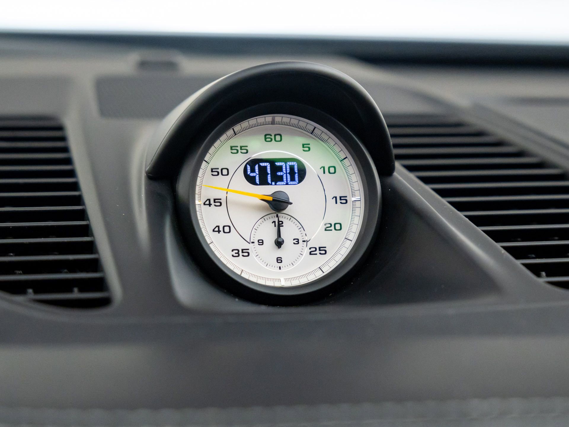 Used 2015 Porsche 911 GT3 image 29