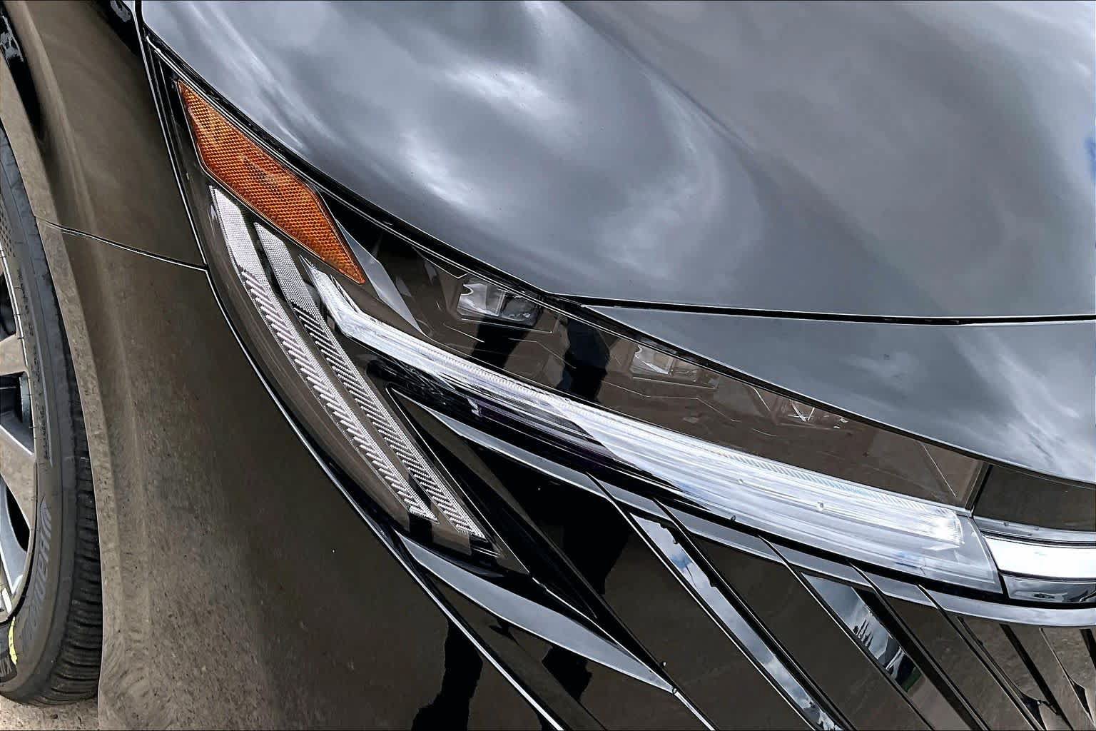 New 2026 Nissan Sentra SL FWD image 13