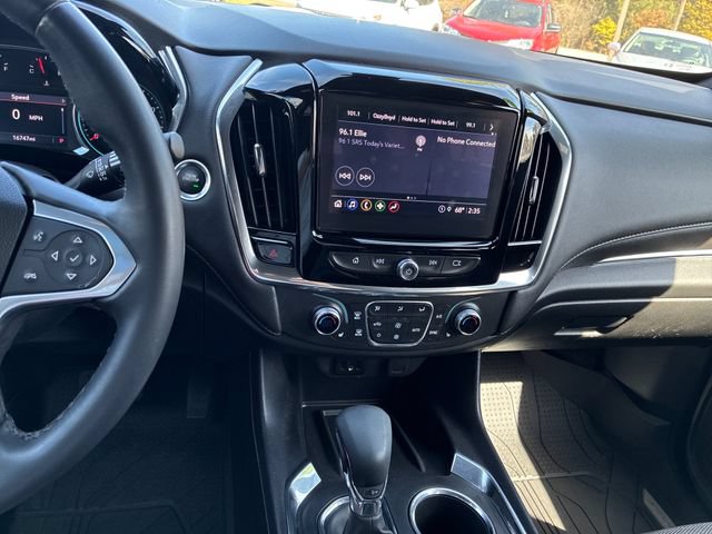 Used 2023 Chevrolet Traverse LT AWD/4WD image 17
