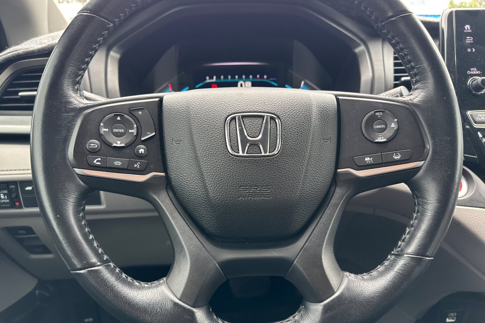 Used 2021 Honda Odyssey EX-L image 17