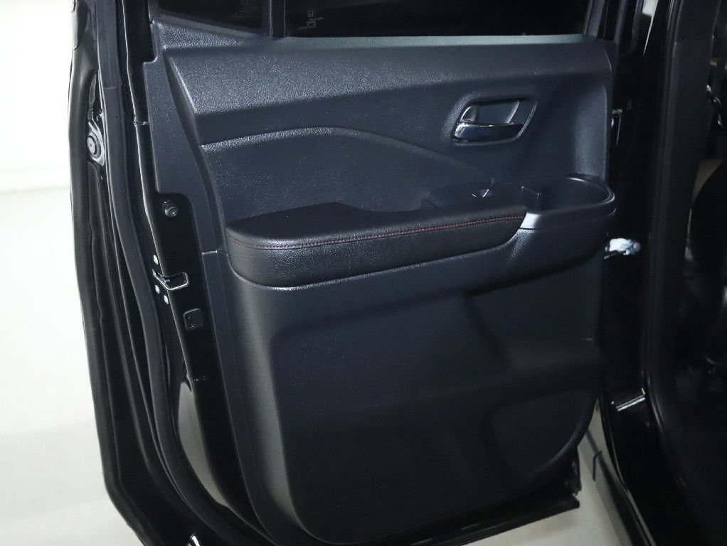 Used 2017 Honda Ridgeline Black Edition image 14