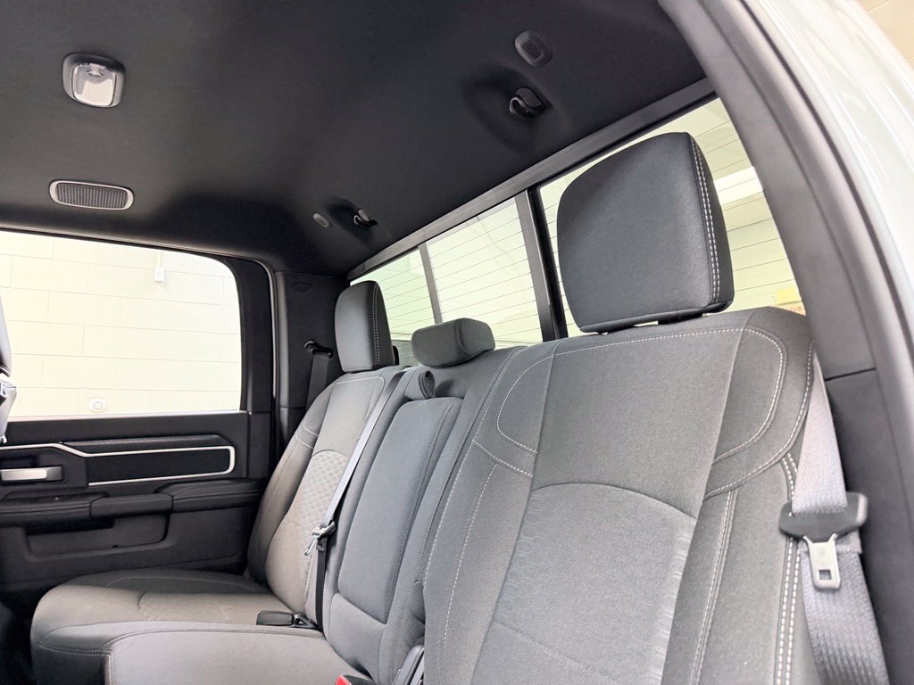Used 2025 RAM 2500 Big Horn AWD/4WD image 25