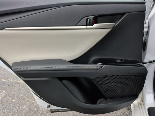 Used 2025 Toyota Camry XLE FWD image 30