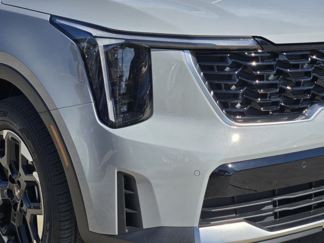 Certified 2026 Kia Sorento S FWD image 10