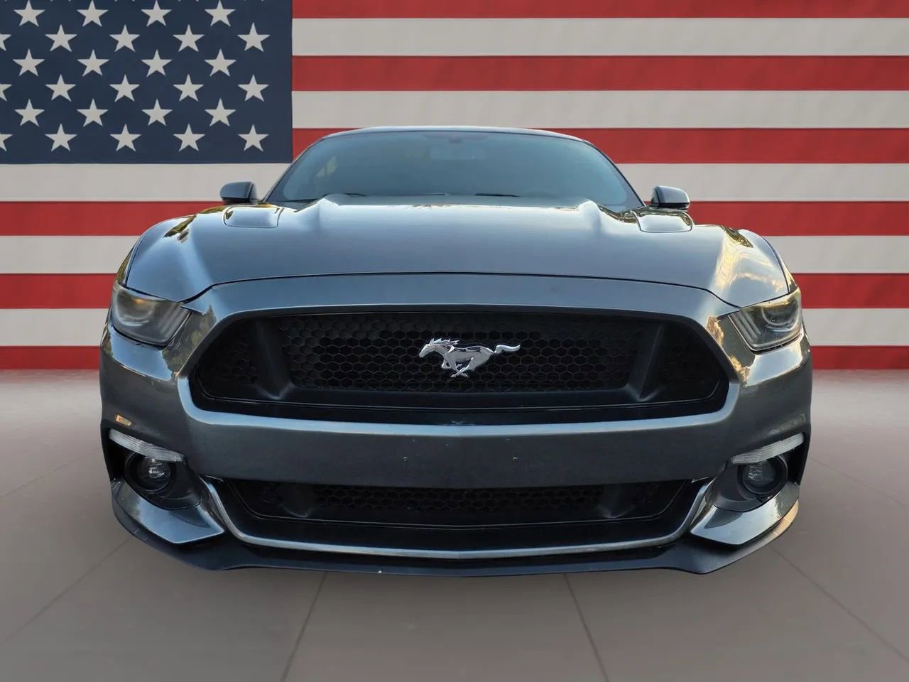 Used 2017 Ford Mustang GT Premium w/ Equipment Group 401A image 2