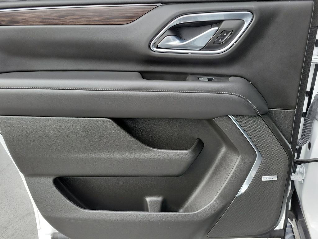 Used 2023 Chevrolet Suburban Z71 image 17