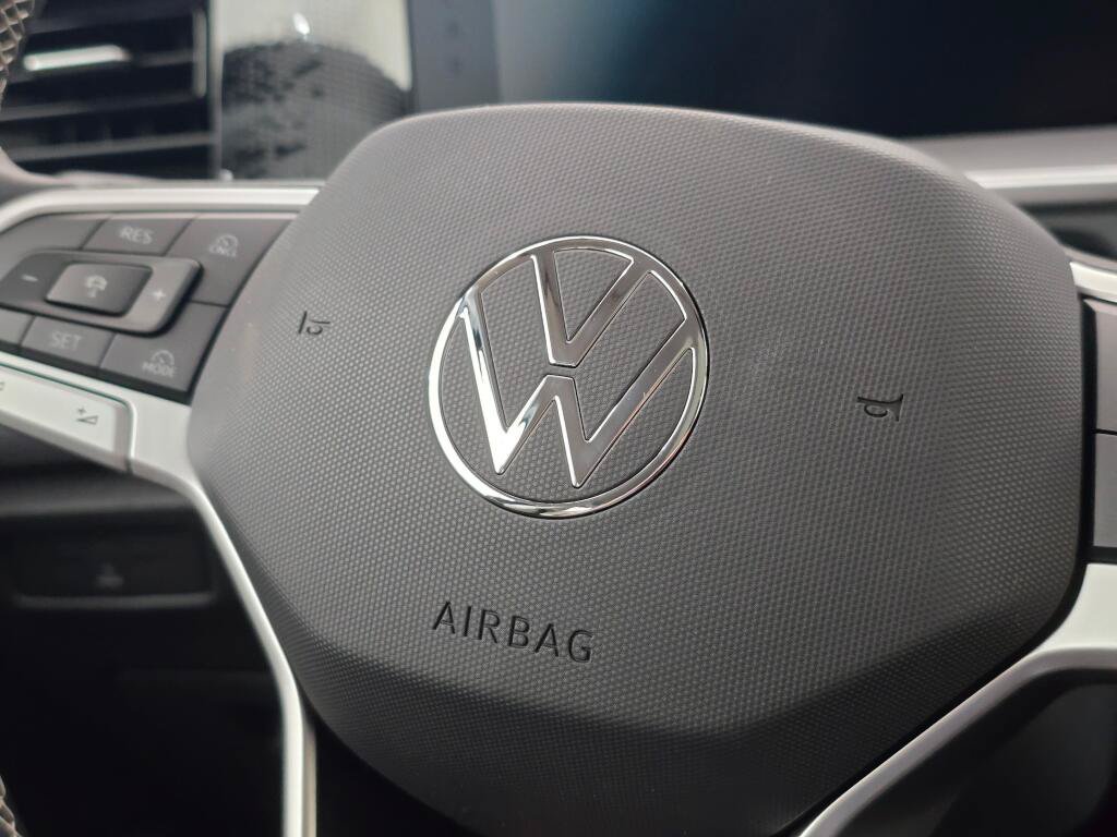 New 2026 Volkswagen Tiguan SE AWD/4WD image 25