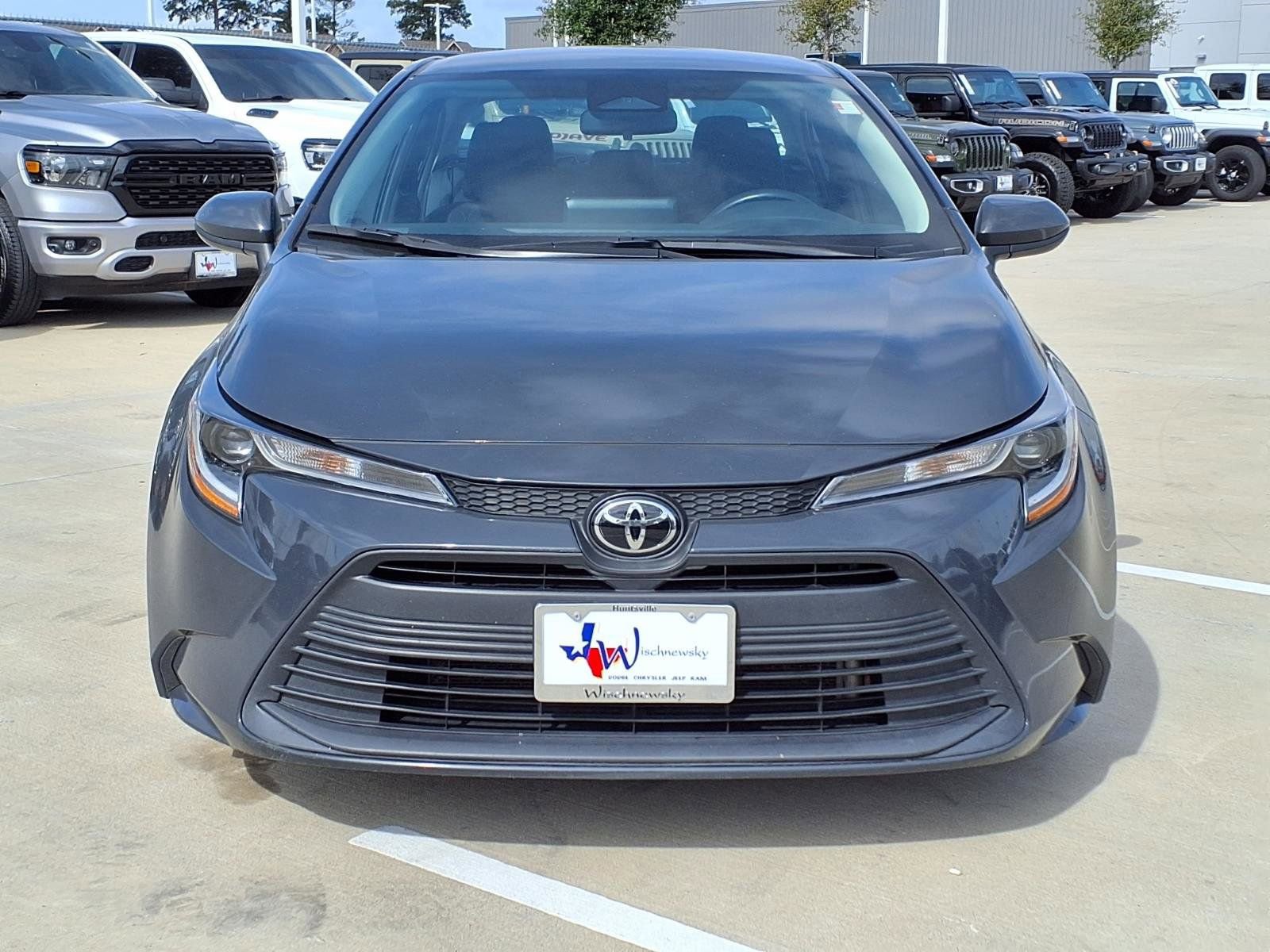Used 2024 Toyota Corolla LE image 4