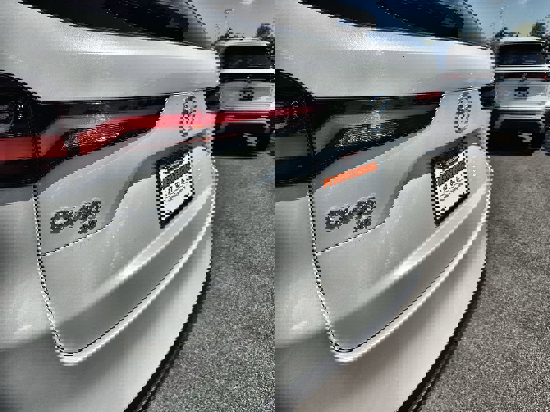 Used 2024 MAZDA CX-90 Plug-In Hybrid w/ Preferred image 31