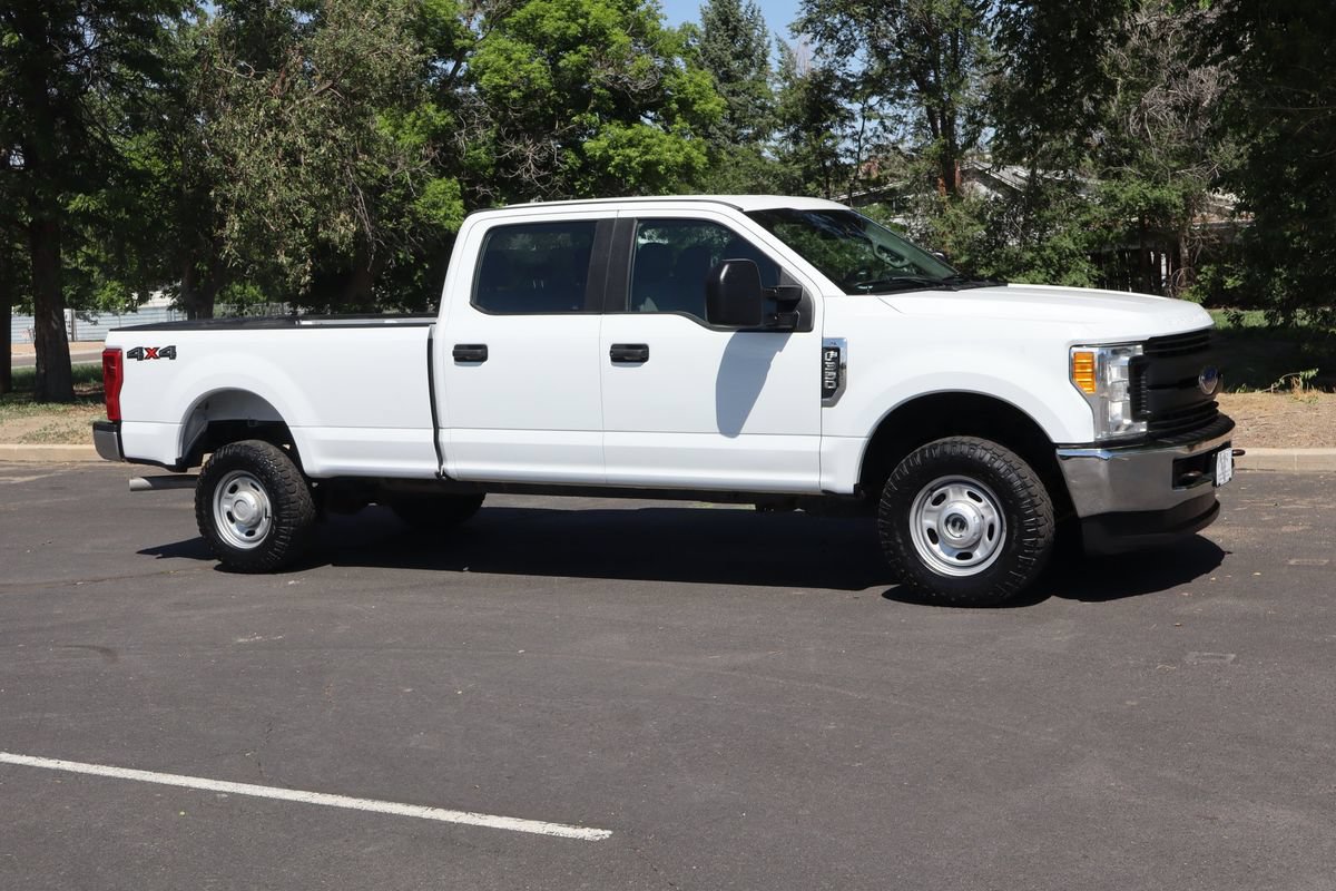 Used 2019 Ford F350 XL AWD/4WD image 2
