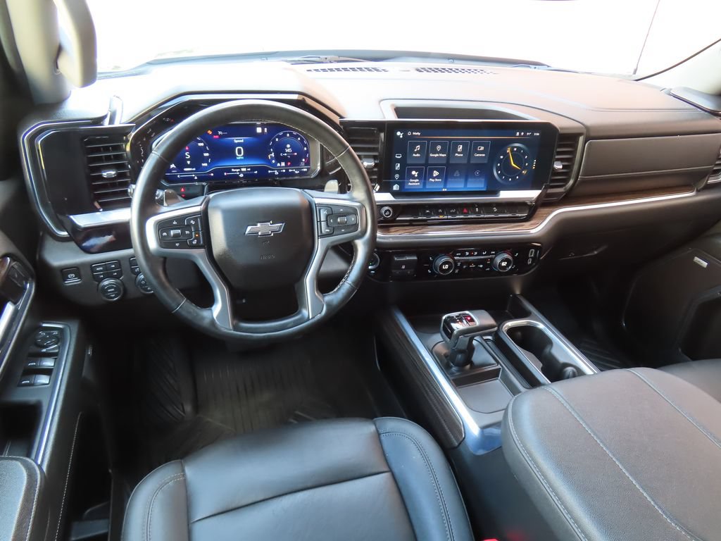 Certified 2024 Chevrolet Silverado 1500 RST w/ Convenience Package II AWD/4WD image 4
