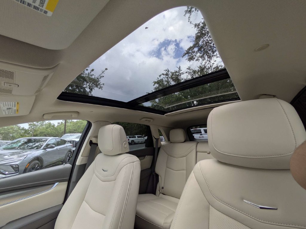 New 2026 Cadillac XT5 Premium Luxury w/ Driver Assist Package FWD image 25