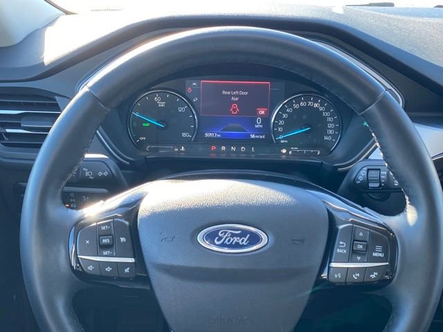 Used 2022 Ford Escape SEL image 8