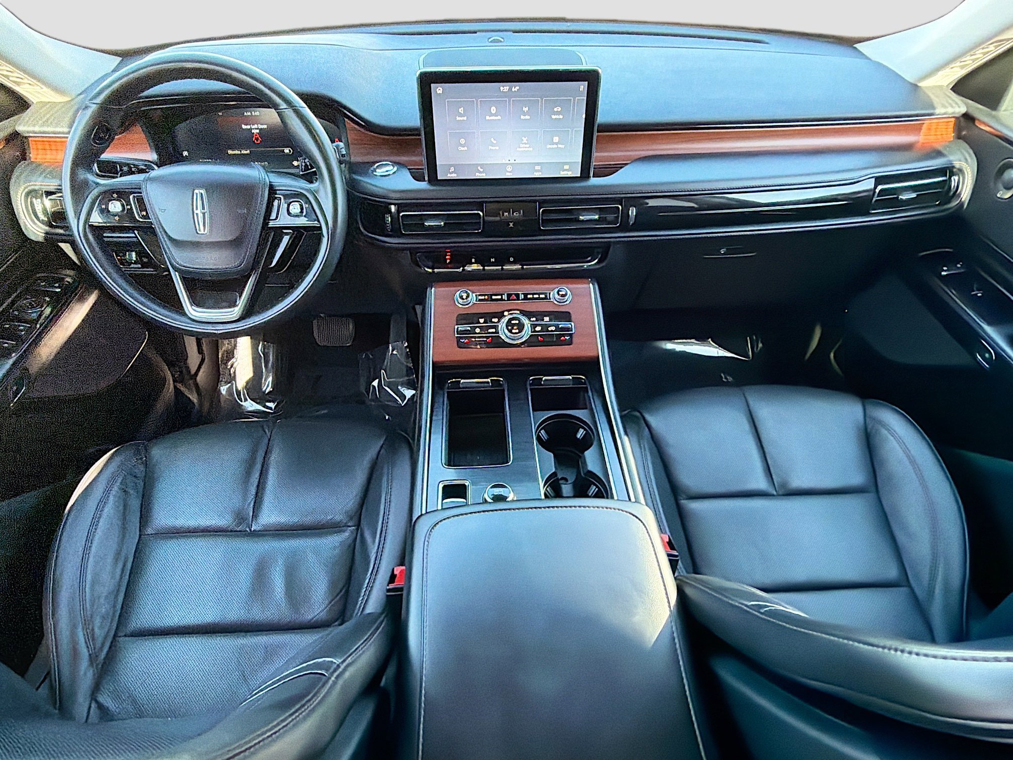 Used 2023 Lincoln Aviator Reserve AWD/4WD image 16