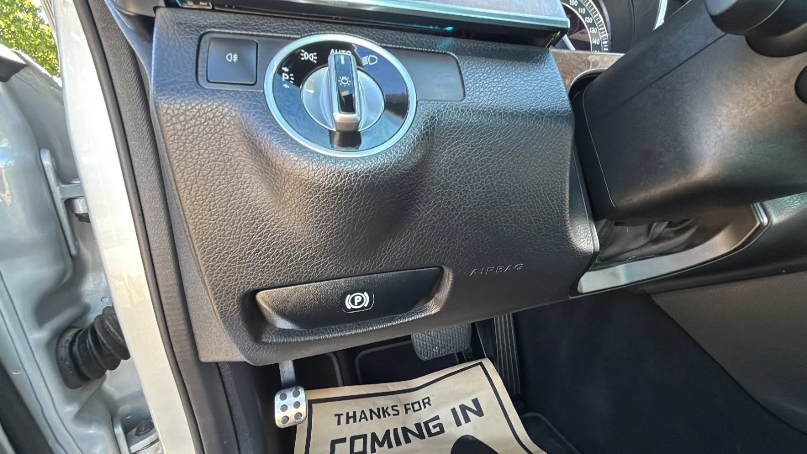 Used 2014 Mercedes-Benz E 350 Sedan image 22