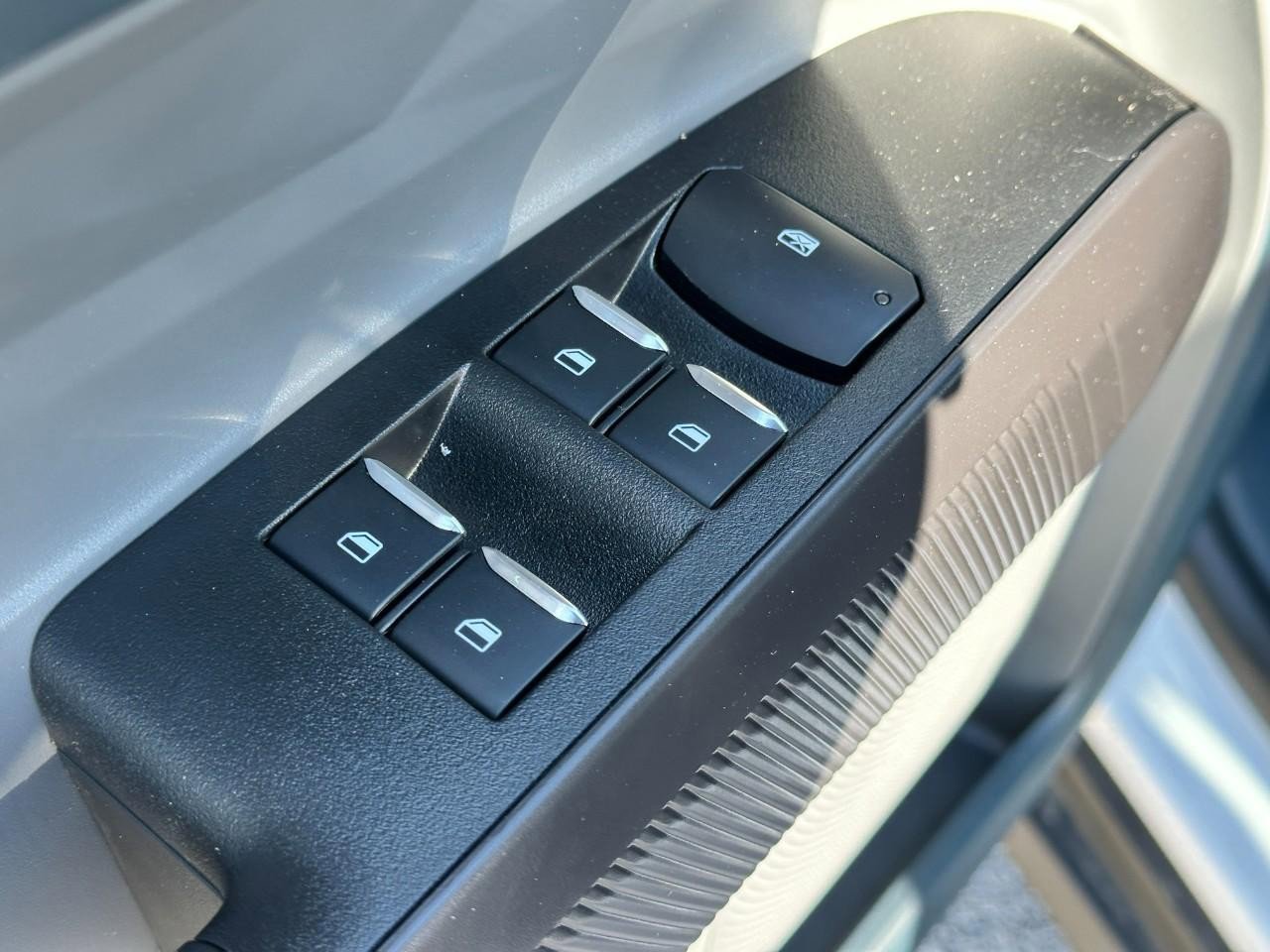 New 2026 Ford Maverick XL image 9