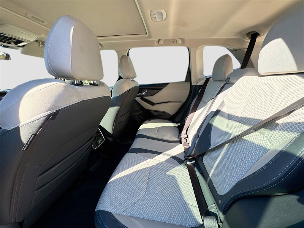 Used 2024 Subaru Forester Premium image 24