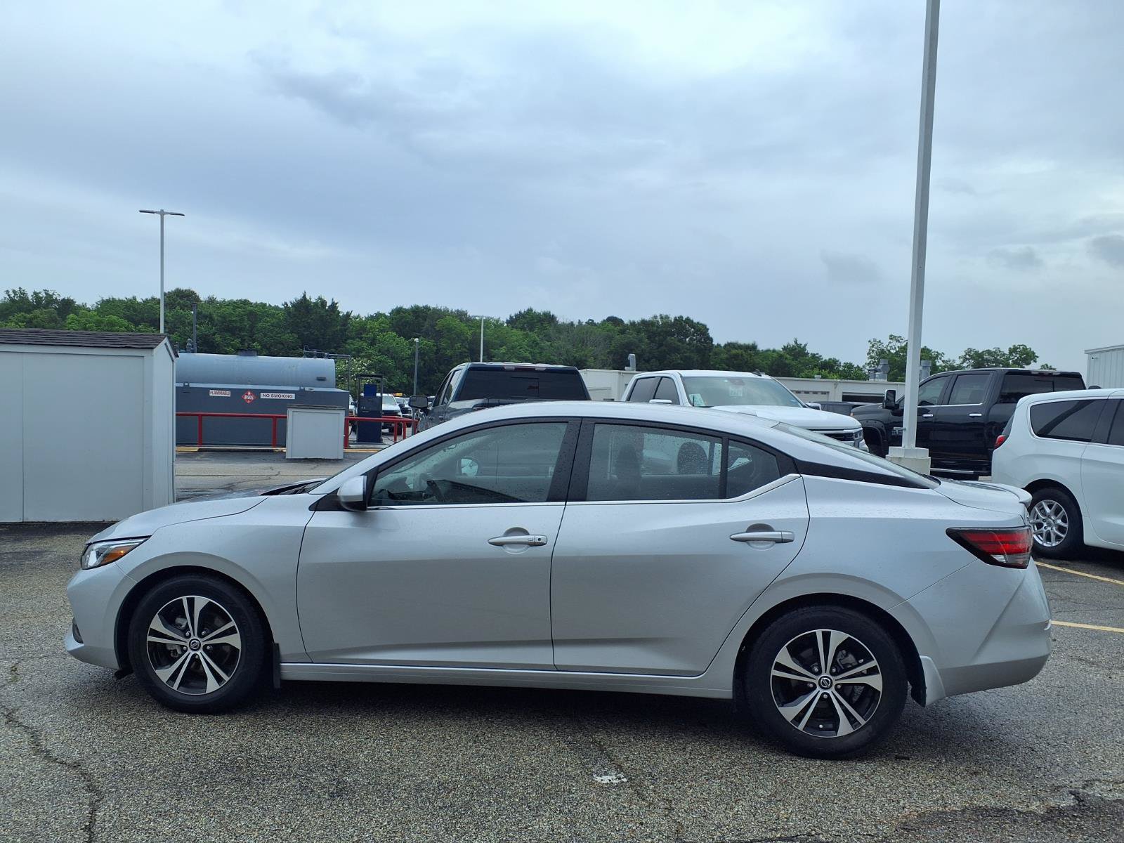 Used 2023 Nissan Sentra SV FWD image 24