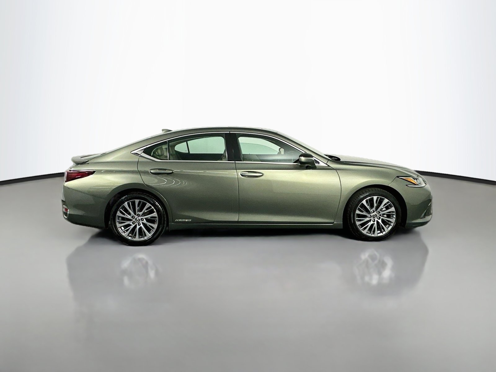 Used 2020 Lexus ES 300h w/ Premium Package FWD image 8