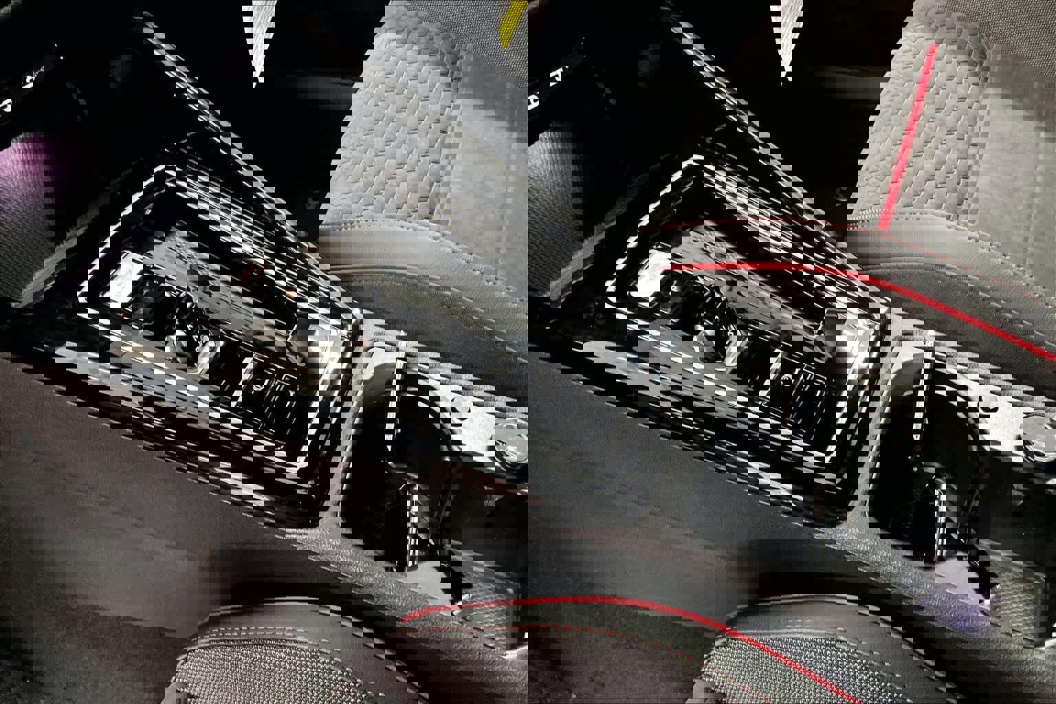 New 2026 Volkswagen GTI SE image 8