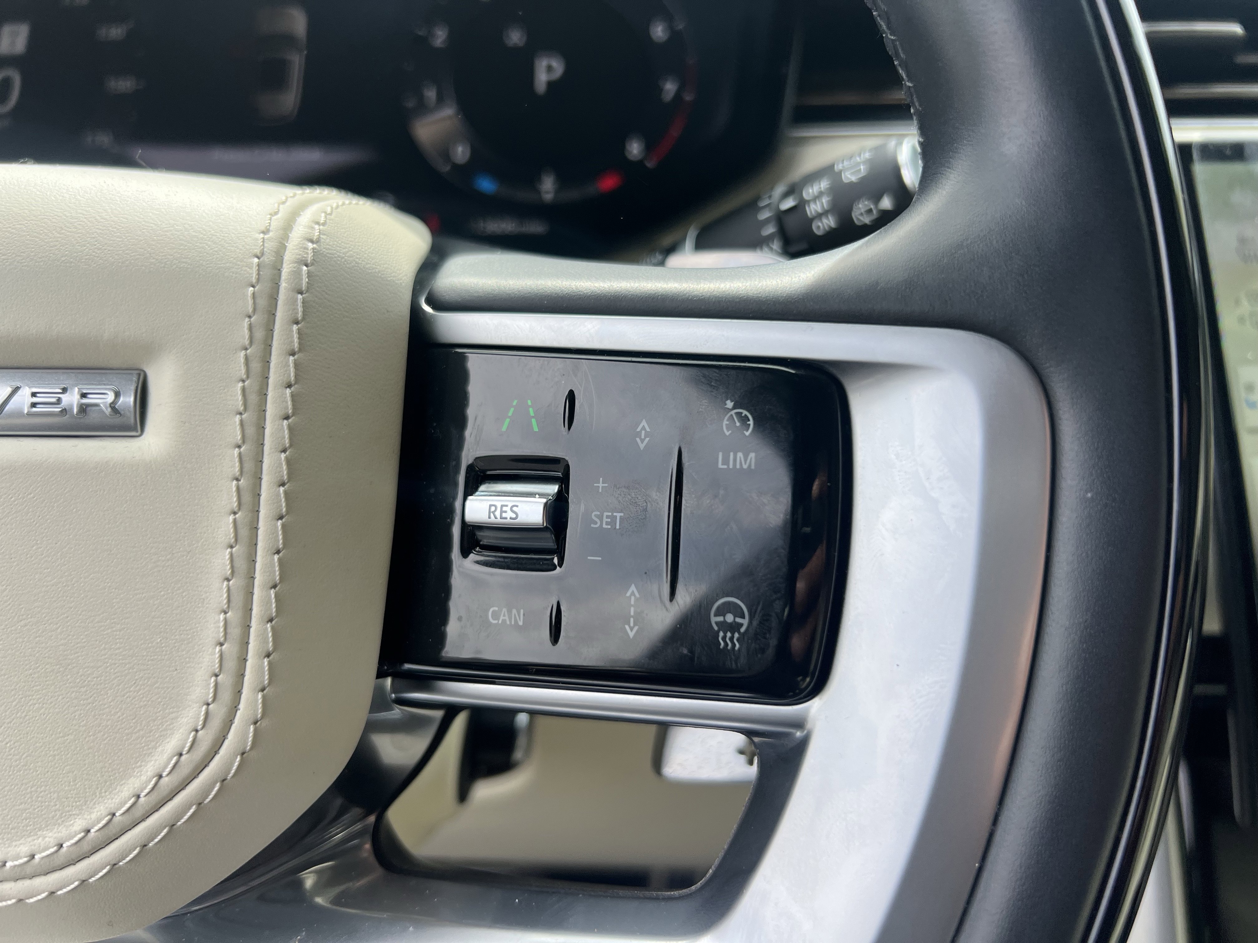 Certified 2024 Land Rover Range Rover Long Wheelbase SE image 22