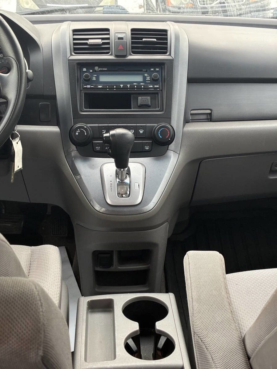 Used 2009 Honda CR-V LX image 9