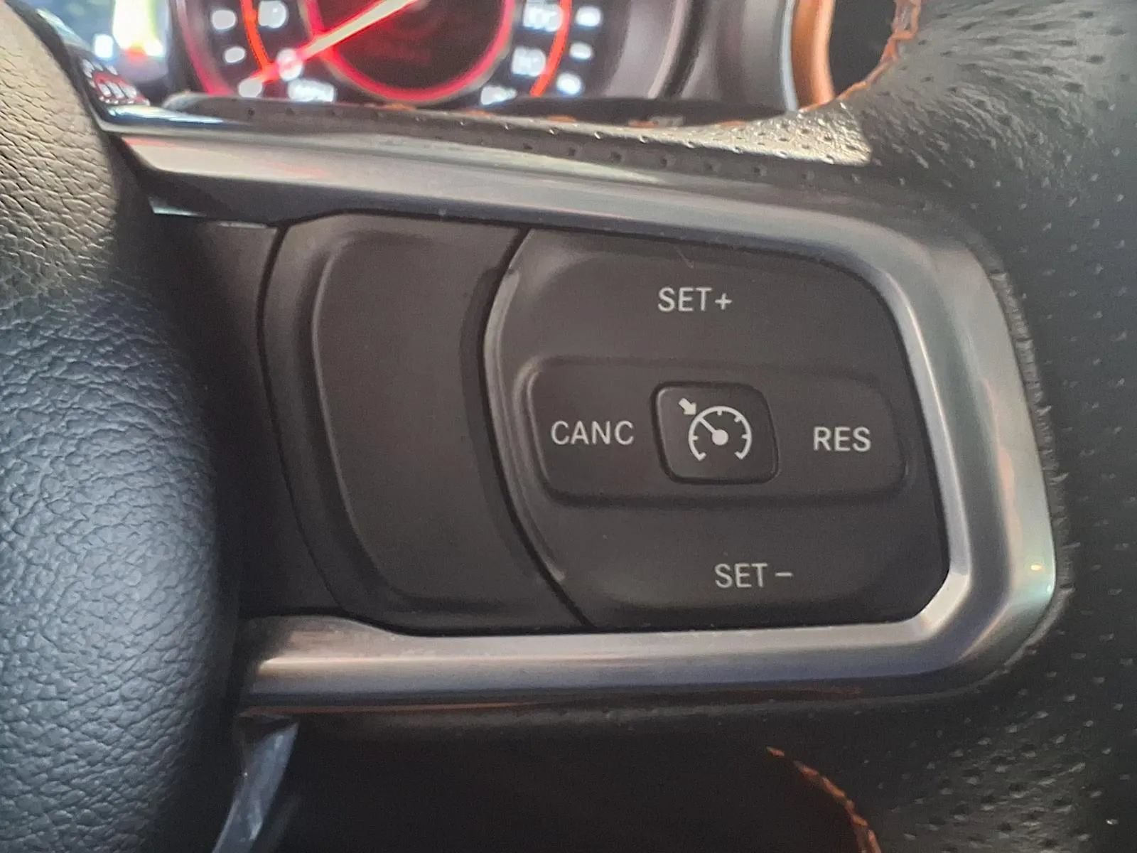 Used 2022 Jeep Gladiator Mojave w/ Cold Weather Group AWD/4WD image 23