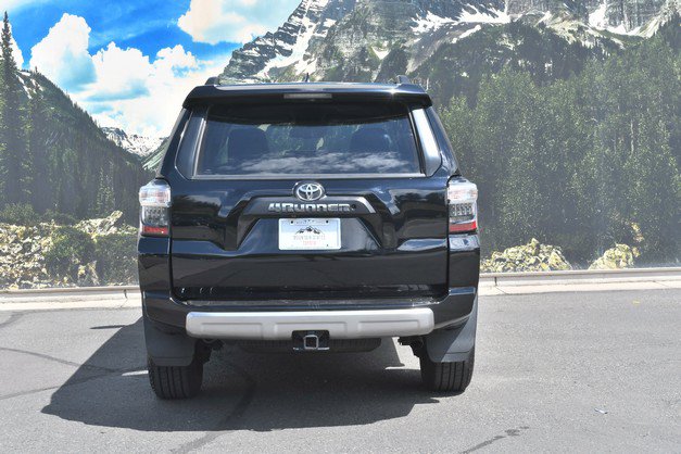 Used 2021 Toyota 4Runner TRD Off-Road AWD/4WD image 10