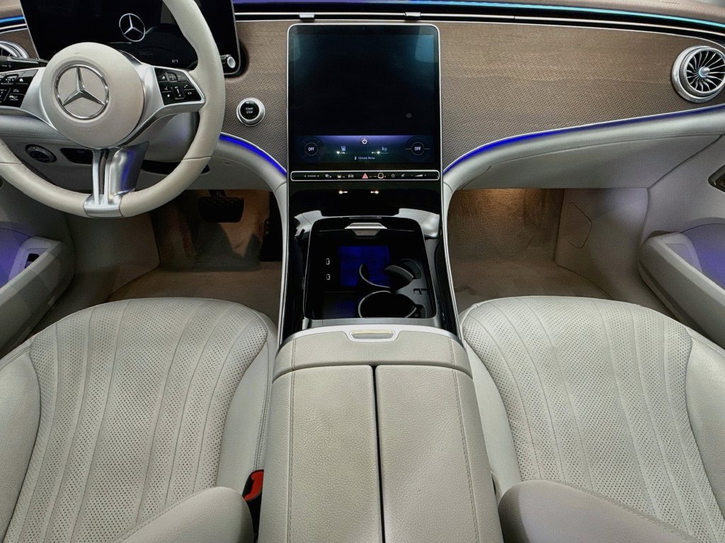 Certified 2023 Mercedes-Benz EQE 500 4MATIC Sedan image 13