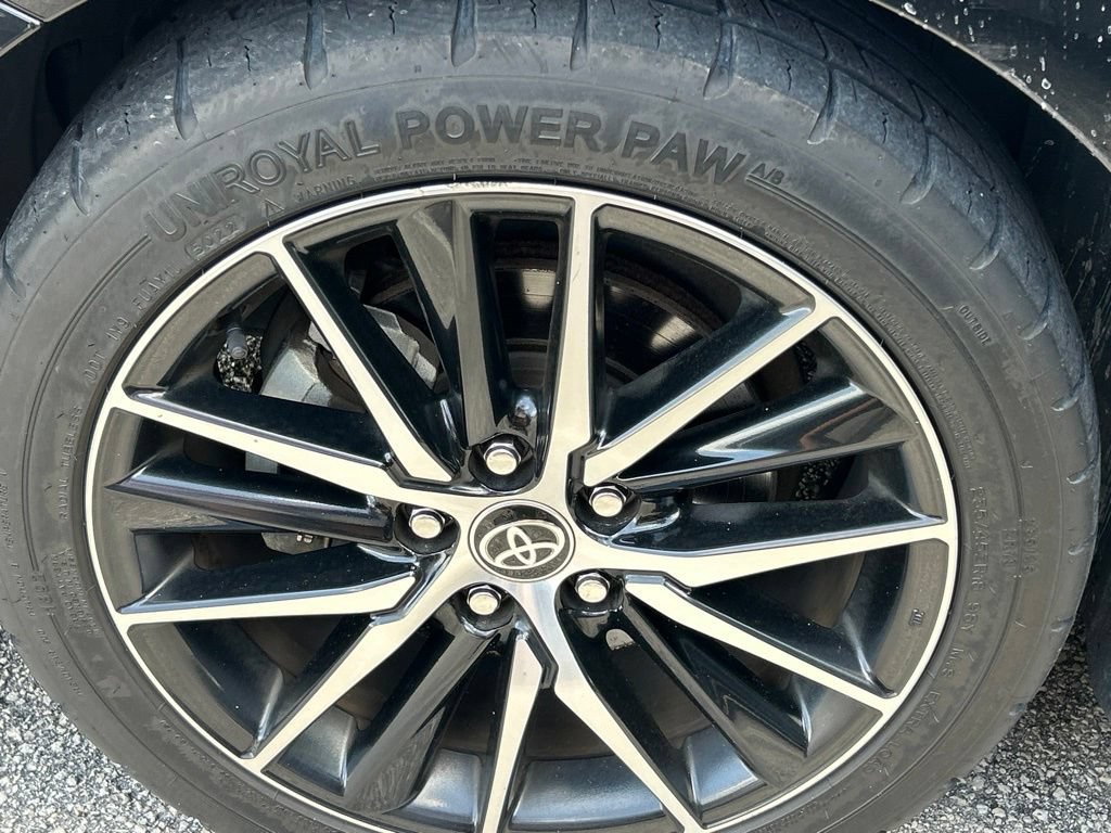 Used 2022 Toyota Camry SE FWD image 41
