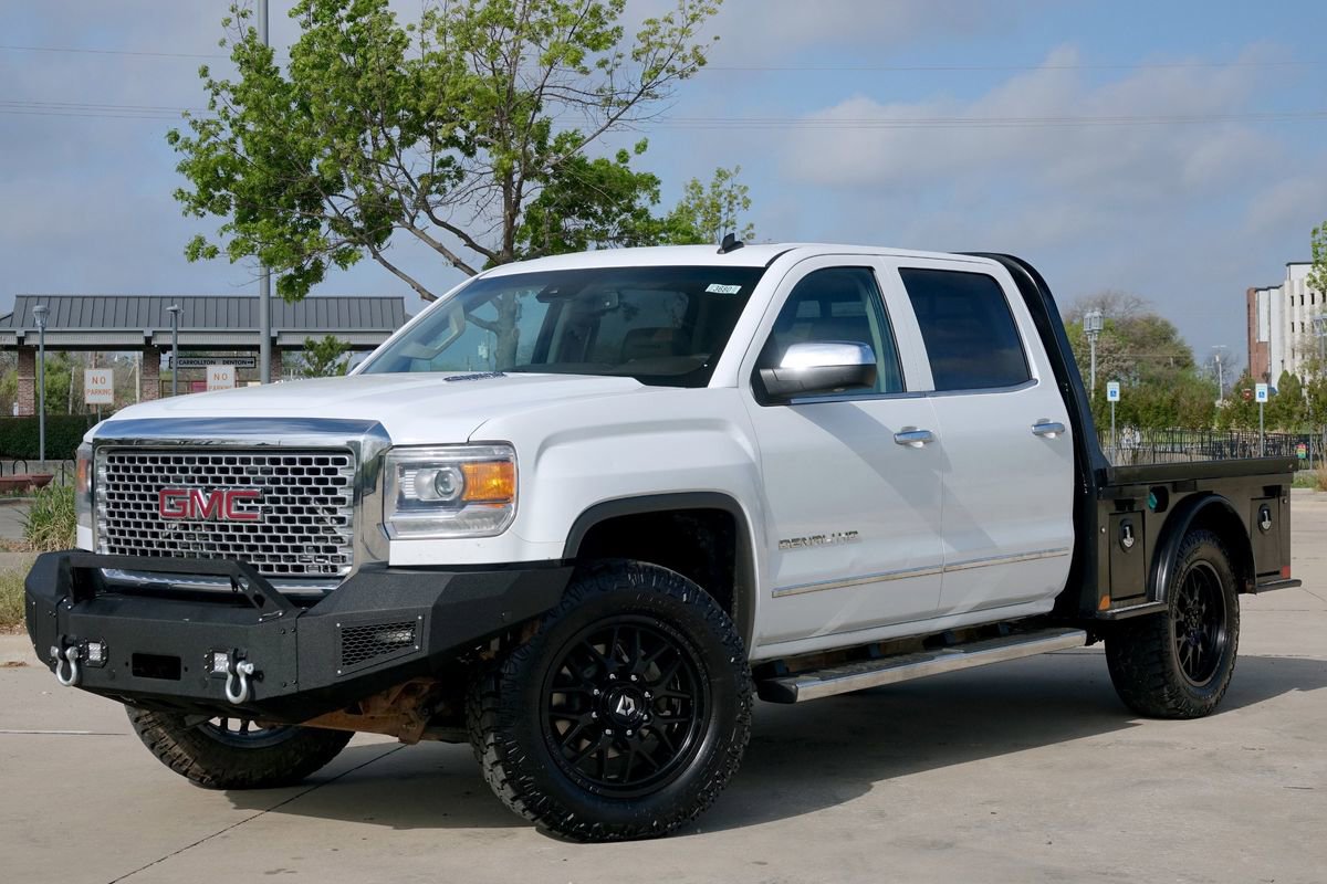 Used 2015 GMC Sierra 2500 Denali w/ Duramax Plus Package AWD/4WD image 7