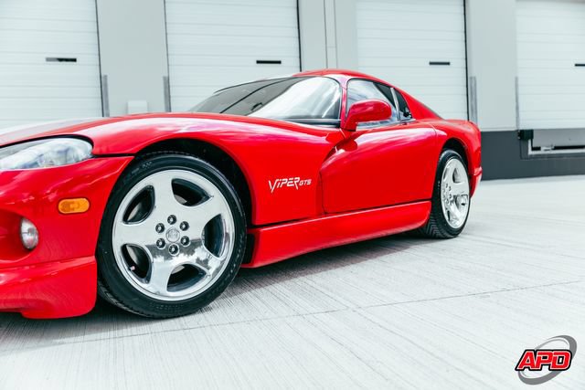 Used 2002 Dodge Viper GTS RWD image 30